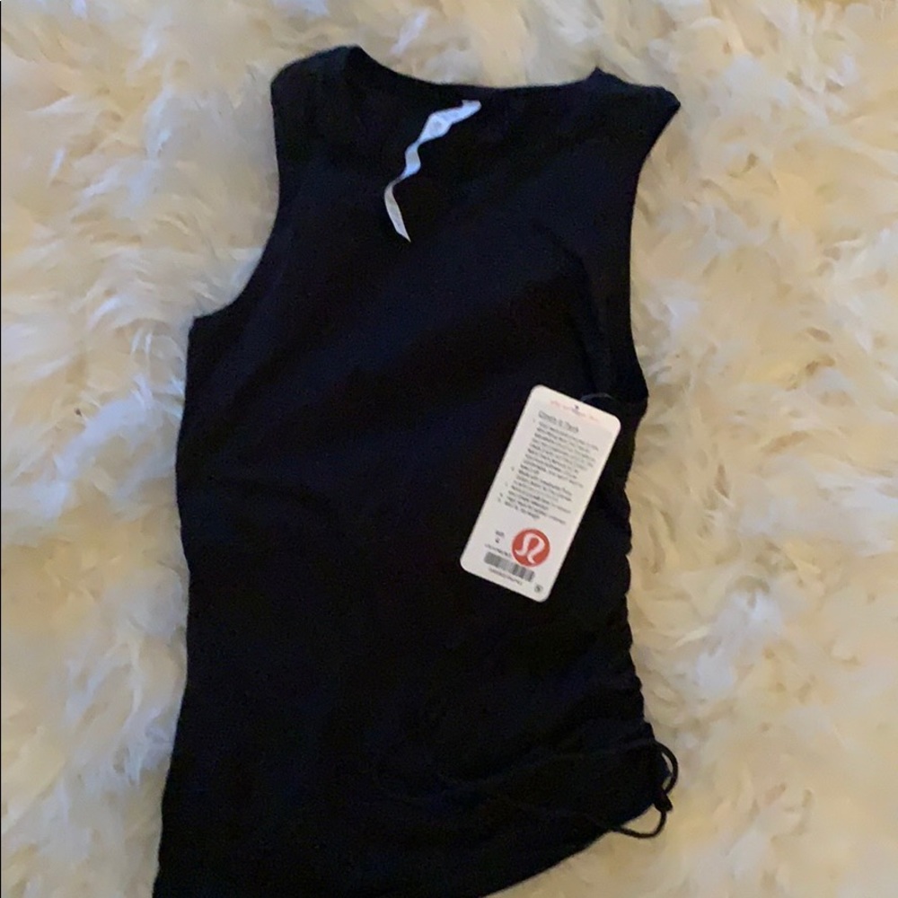 Lululemon crush it tank 🔥NEVER WORN